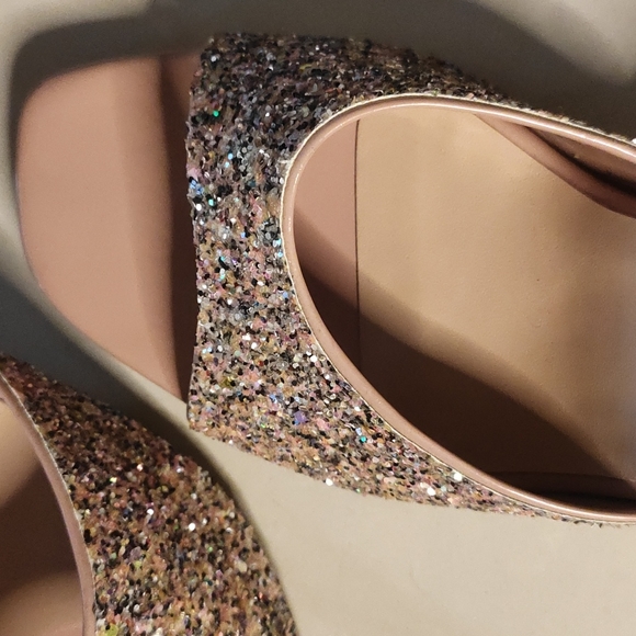 Party wear glitter heels 👠 - Picture 2 of 7